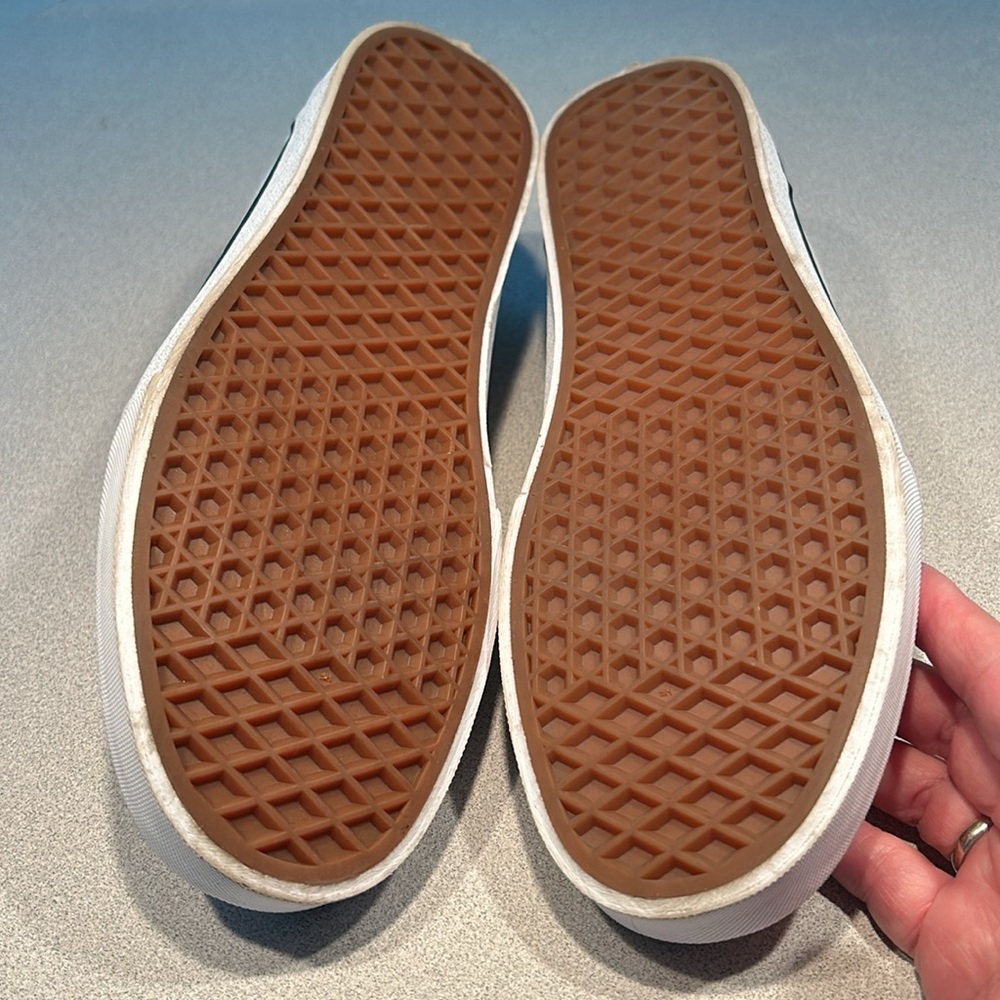 Vans Race Checkerboard Stripe White Lace Deck Shoes - Picture 4 of 8